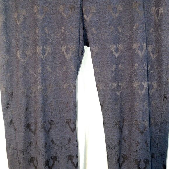 Ellen Tracy trousers  - Picture 3 of 9